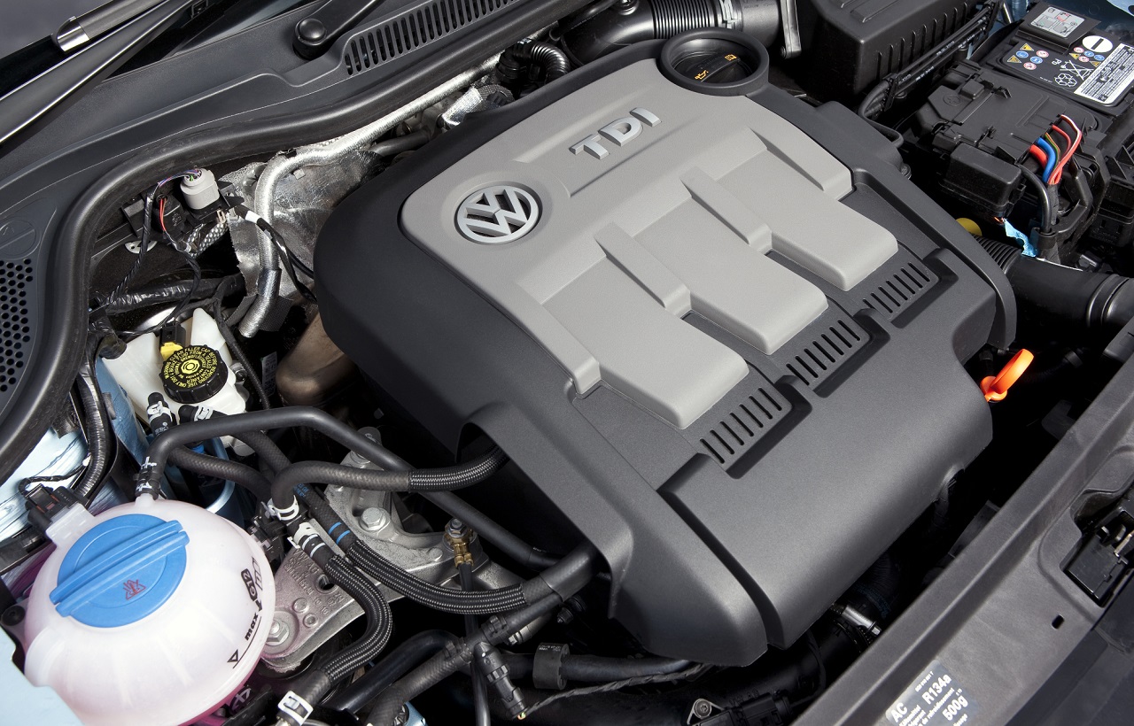 Volkswagen двигатели отзывы. Фольксваген поло 1.2 дизель. Volkswagen Polo 1.2 двигатель. VW ea189. Двигатель Фольксваген поло 1.2.